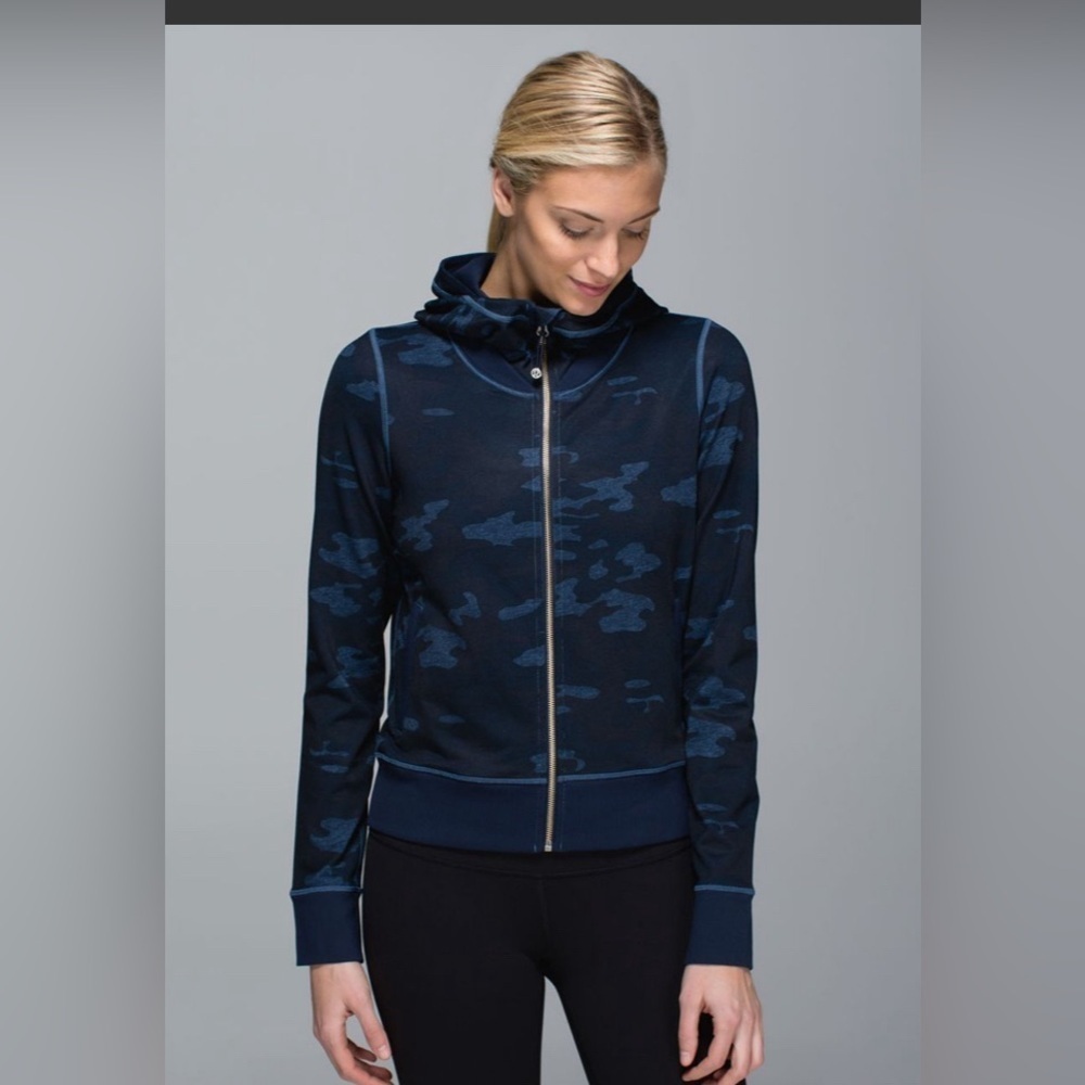 Lululemon Namaskar Hoodie US6